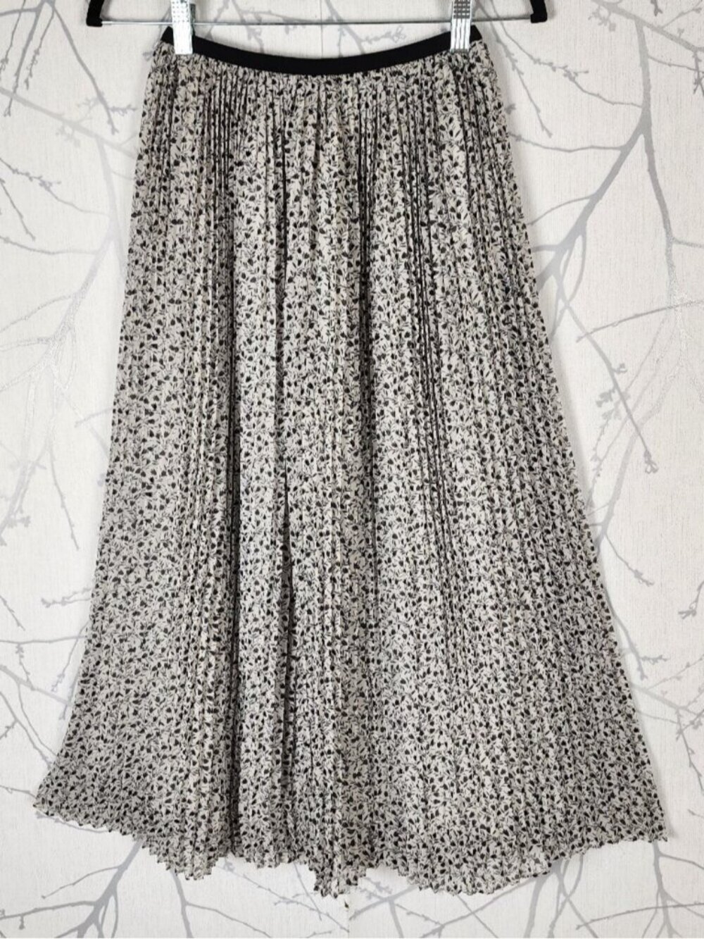 Spick & Span Floral Print Georgette Accordion Pleated Midi Skirt